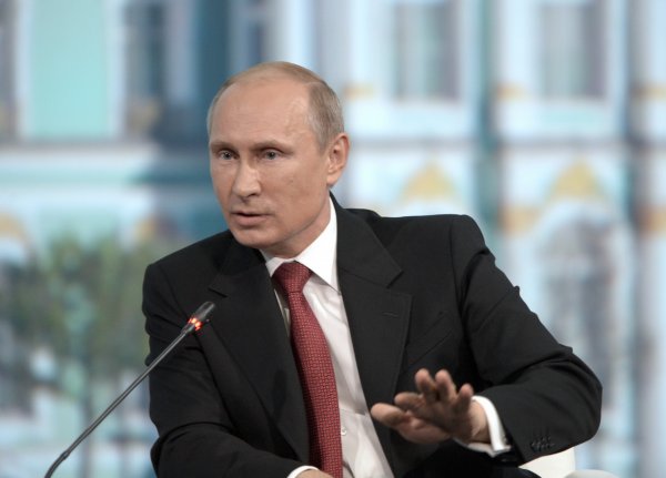 Более 65% россиян верят в существование мирового правительства
