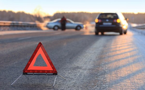 На Московском шоссе произошло ДТП из-за невнимательности водителя Ford