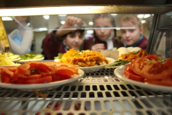 Тюменские депутаты обсудили вопросы организации питания в городских школах