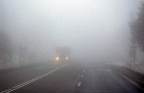 «Опасно для жизни»: На видео показали жуткий туман на М4 «Дон»