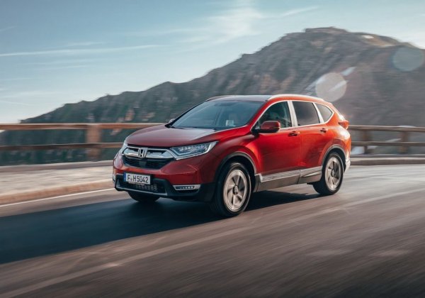 «Японцы» с вторички: Плюсы и минусы Honda CR-V, Mazda CX-5 и Toyota RAV4 назвал блогер