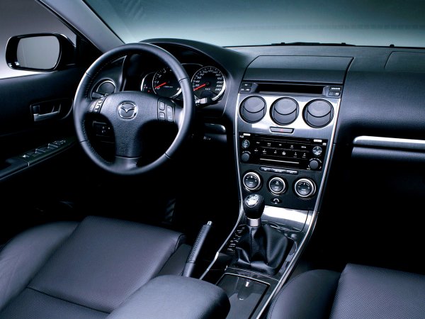 Неидеальная «шестёрка»: Владелец Mazda 6 рассказал о недостатках машины
