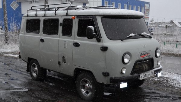 Старая-добрая «Буханка» с дизелем: Автослесарь рассказал, как поставил мотор QD32 на УАЗ-2206
