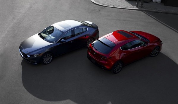 «Всё бы хорошо, но есть одно но»: Новой Mazda 3 очень не хватает скорости – блогер