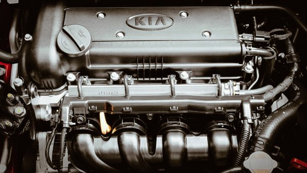 «Берегите своих ласточек»: Когда ждать проблем с двигателями KIA Rio и Hyundai Solaris? – блогер