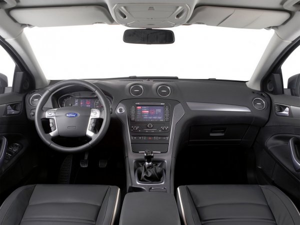 Не зря потраченные полмиллиона: Чего ждать от Ford Mondeo IV с пробегом 200 000 км – владелец