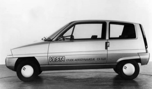 Легкая и экономная: Какой была первая Vesta?
