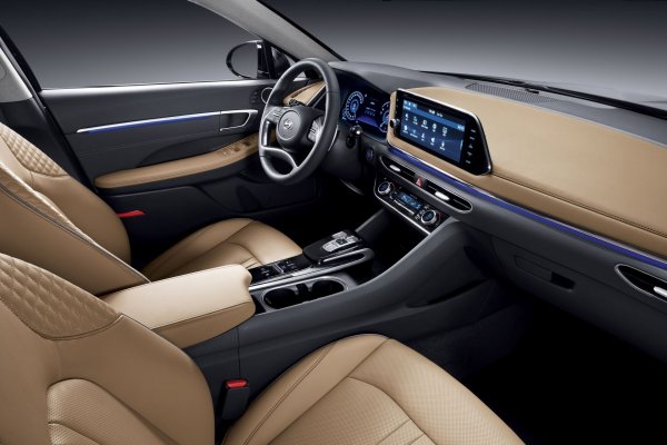 Даже Америка восхищается новым Hyundai Sonata: «Камри» больше не нужна?
