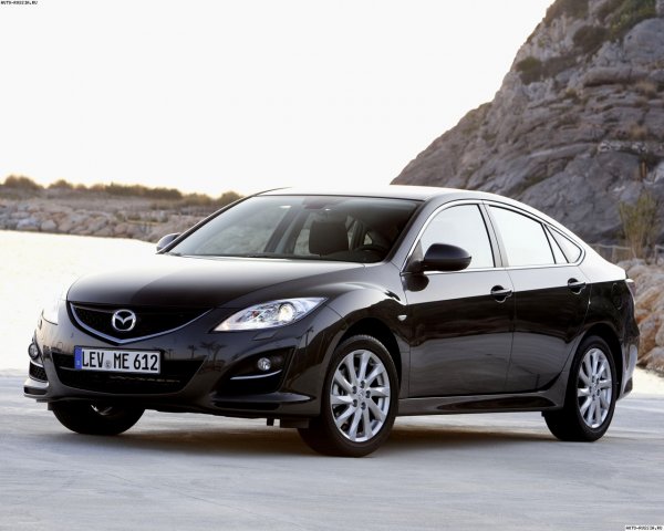 Когда не хватает на полноценный премиум-класс: Почему выгодно покупать Mazda 6 II за 500 000 рублей